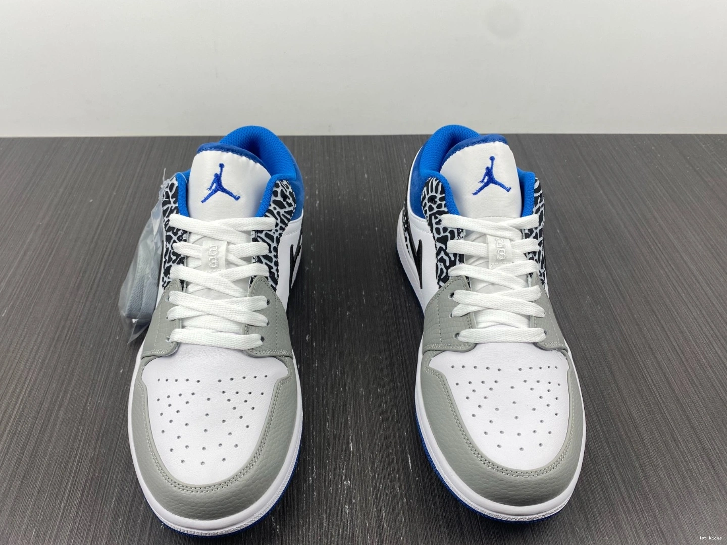 Blue DM1199-140 Low Air True 1 Jordan 0410